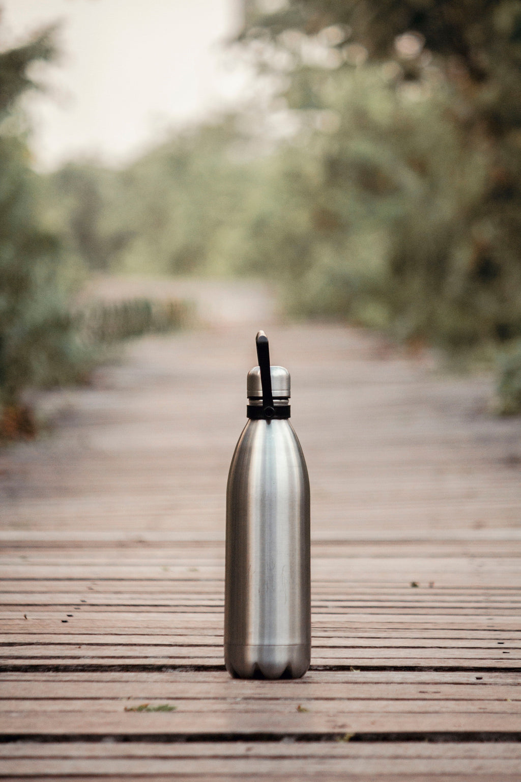 Insulated stainless steel travel water bottle